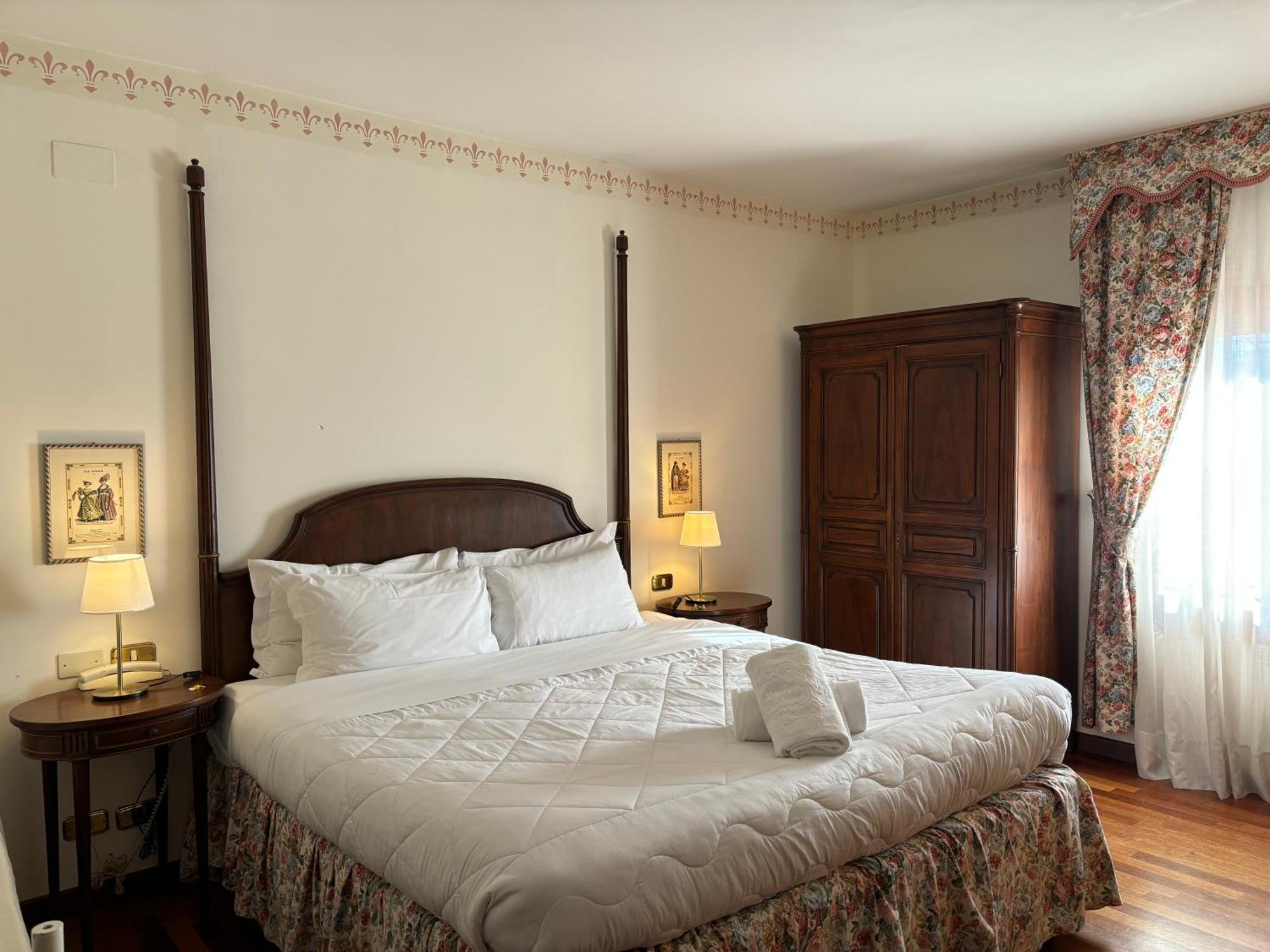 Hotel Villa Luppis Pasiano Di Pordenone Ngoại thất bức ảnh