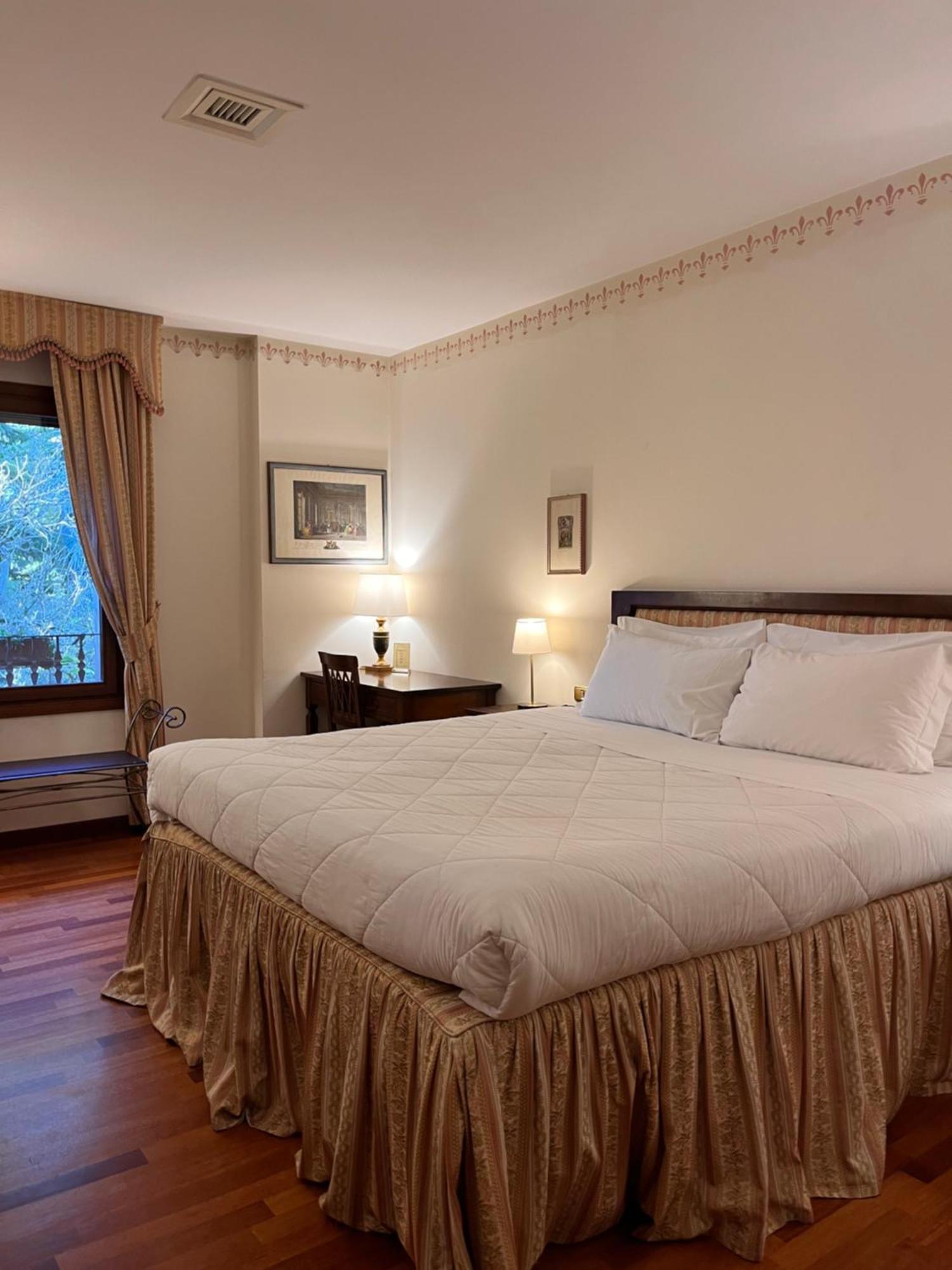 Hotel Villa Luppis Pasiano Di Pordenone Ngoại thất bức ảnh